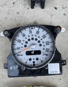 Mini Cooper R50r52  zegary licznik anglik benzyna 2