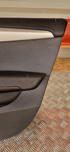 Bmw X1 E84 boczek drzwi prawy przód przedni 4