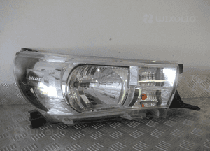 Lampa przednia przód prawa toyota hilux 8 viii 2015-2018 7