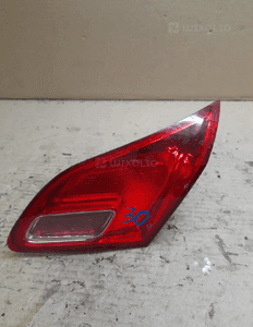 OPEL ASTRA J HB Lampa tył prawa w klapę 1