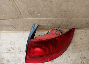 Lampa prawy tył tylna prawa Audi A6 C6 Kombi 5