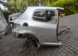 Peugeot 307 HB 3D  błotnik tył tylny prawa lewa 2