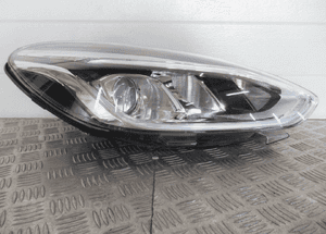 Lampa przednia prawa ford fiesta MK8 H1BB 2017- 3