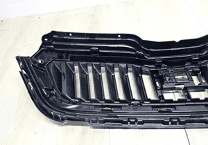 Atrapa grill 657853653 skoda scala 10