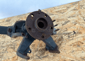 VOLKSWAGEN GOLF V Zwrotnica Amortyzator R - 16523 4