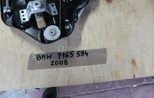Mechanizm szyby tylny prawy bmw E88 7165594 2008 4