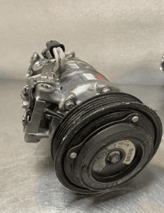 Kompresor klimatyzacji mercedes W176 447250-1670 1