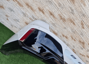 Zderzak bmw 7 G70 m pakiet kolor A96 2