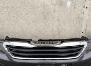 Zderzak przód przedni peugeot 308 ii 2 T9 2013-  grill atrapa cały 4