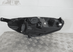 Lampa przednia przód lewa ford fiesta MK8 viii 2017- 8