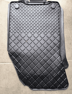 ORYGINALNE Dywaniki Gumowe Przód Audi A3 99-00 8L1061501A 8L1 061 501 A 4