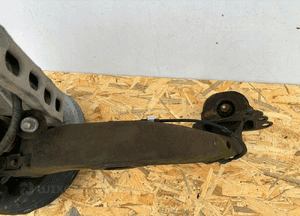 BMW X3 E83 Zwrotnica tył lewa - 16491 4