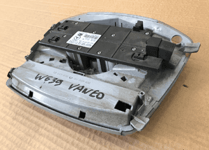 Lampka wnętrza podsufitki Mercedes Vito W639 6398200001 8