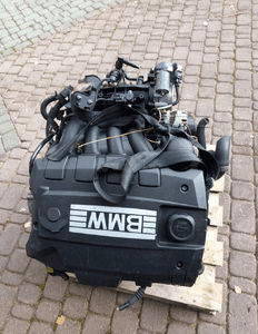 Bmw E82 E87 E90 116i N43B16 silnik kompletny 3