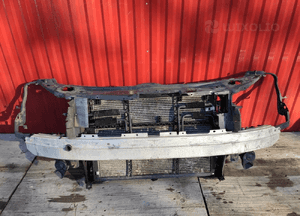 Mercedes W221 S320 3.0 cdi pas przedni wzmocnienie chłodnice wentylator 1