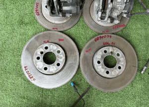 Zaciski tarcze klocki bmw 2 U06 X1 U11 6