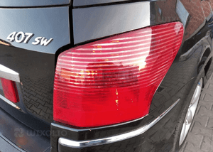 Peugeot 407 kombi SW lampa tyl tylna prawa 1