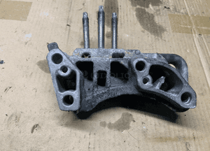 Łapa mocowanie silnika Ford Transit Connect 1.5 TDCI XWMB 7V2Q-6030-BB 3