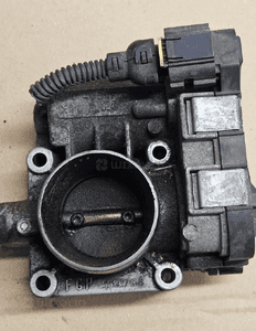 Fiat Grande Punto 1.2 1,4 8V 08' przepustnica 55192787   55192786 7