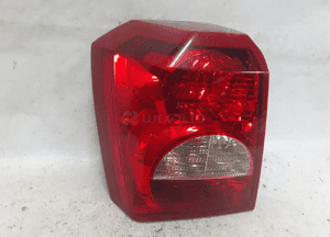 Tyl tylna lampa lewa dodge caliber 1