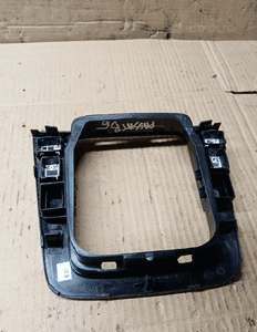 Ramka dekor tunelu wybieraka VW Passat B6 3C0864263A 3
