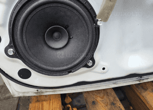 DRZWI przód przednie prawe QAB Nissan Juke I F15 lift 14- 10