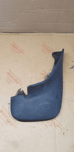 Chlapacz spoiler nadkola prawy przód przedni Land Rover Freelander 1