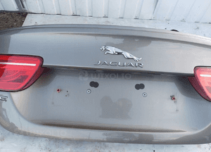 Klapa bagaznika tyl tylna kompletna lampa lampy jaguar xe 6