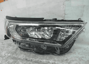Toyota RAV4 v 5 rav 4 full led lampa przednia prawa 1