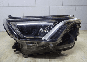Lampa prawy przód full led toyota RAV4 iv 16- lift 1