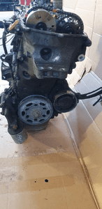 Silnik słupek blok silnika Toyota 1.0 1KR-B52 4