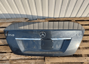 MERCEDES C KLASA W204 SEDAN KLAPA TYŁ KOMPLETNA 1