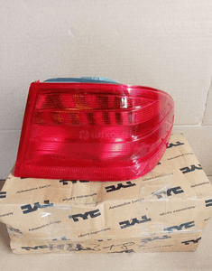 Lampa prawy tyl Mercedes w210 Sedan Nowa 1