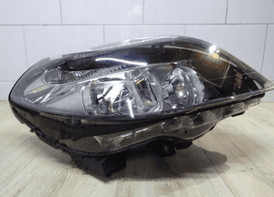 Lampa prawa mercedes b-klasa W246 A2468200261 5