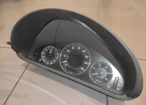 Mercedes clk W209 licznik prędkościomierz zegar zegary anglik oryginał 2