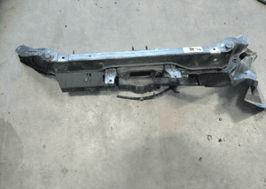 Nissan Note E11 belka wzmocnienie przod przednie 2