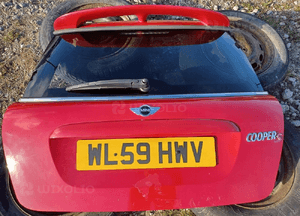 Klapa tyl z szyba lotka spoiler mini cooper s R56 1
