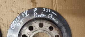 Tarcze hamulcowe tył tylne VW Golf V Plus 6