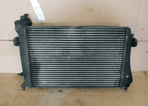 Chłodnica intercoolera VW Passat B6 3C0 2.0 TDI 3C0145803F 1
