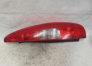 Lampa tylna prawa tył prawo mitsubishi colt 1