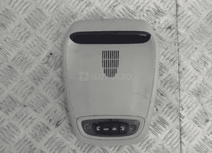 VOLVO V40 D3 LAMPKA PODSUFITKI ŚWIATŁO KABINY 1