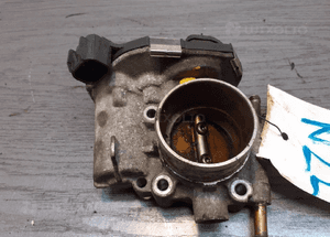 Przepustnica powietrza opel corsa d 1.0 12V 55563385 wysyłka! 2