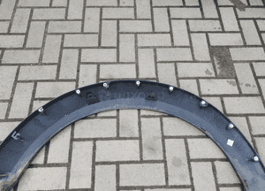Land rover discovery 4 listwa błotnika przedniego L2LTA 11