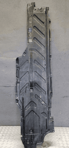 Mercedes W213 osłona podwozia płyta lewa A2136803906 11