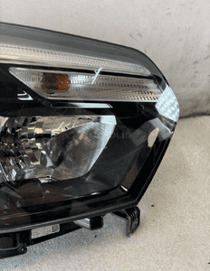 Lampa prawy przod renault master iv 4 260105567R 5