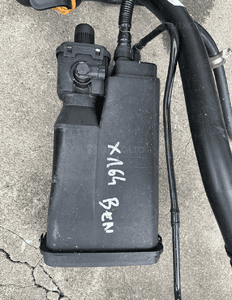MERCEDES GL ML 164 zbiornik benzyna bak   nakrętka filtr węglowy 8