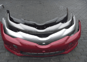 Toyota auris ii lift zderzak przedni oryginał pdc 1