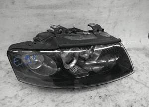 Audi A4 cario idealna lampa przednia prawa 2