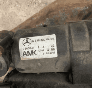 mercedes Viano 639 vito  pompa zawieszenia pneumatycznego enr rozdzielacz 2