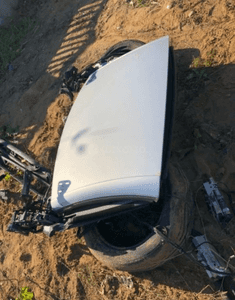 Mercedes SL 230 dach srebrny szyba słupek  siłownik poszycie słupek zawias siłownik 1